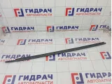 Накладка стекла переднего левого Toyota Corolla 7572002320