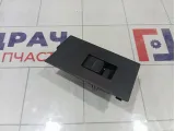 Кнопка стеклоподъемника заднего левого Toyota Corolla 848100D030