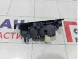 Кнопка стеклоподъемника заднего правого Toyota Corolla 848100D030