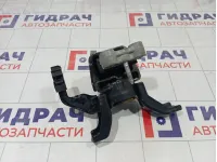 Опора двигателя правая Toyota Corolla 123050T150