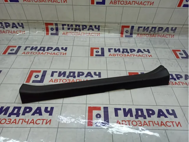 Накладка порога внутренняя передняя правая Toyota Corolla 6791302260C0