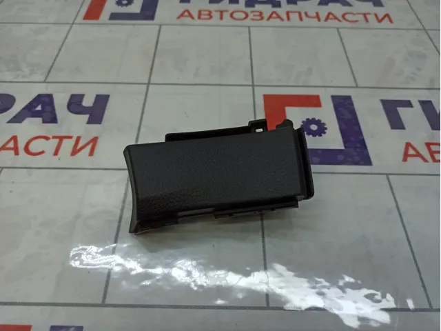 Накладка торпедо левая Toyota Corolla 5544702210C0