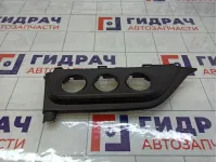Накладка блока управления климатической установки Toyota Corolla 5540602480C0