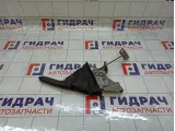 Рычаг, педаль стояночного тормоза Toyota Corolla 4620102460C0