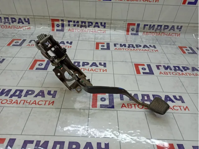 Педаль сцепления Toyota Corolla 313010F141