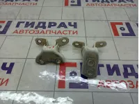 Петли двери передней левой Toyota Corolla