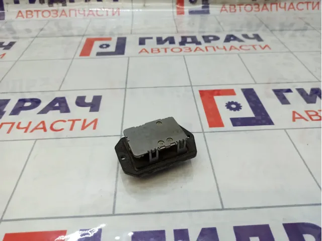 Резистор отопителя Toyota Corolla 8713802100