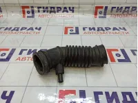 Патрубок воздушного фильтра Toyota Corolla 178800D230