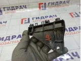 Кронштейн бампера заднего левый Toyota Corolla 5256302220