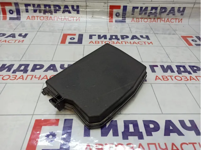 Крышка блока предохранителей Toyota Corolla 8266202740