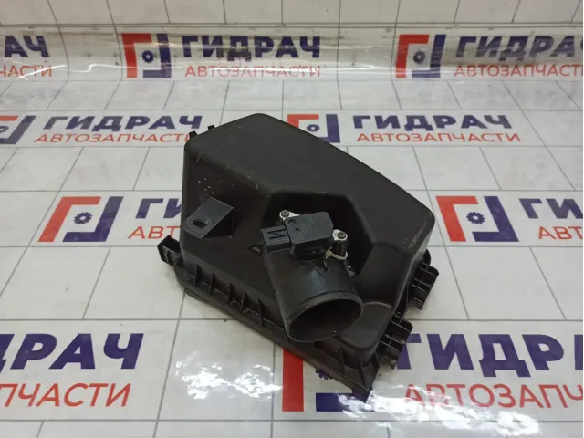 Крышка воздушного фильтра Toyota Corolla 177050T051