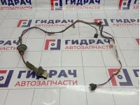 Проводка двери задней правой Toyota Corolla (E120) 82153-12400