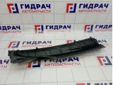 Решетка стеклоочистителя левая Toyota Corolla (E120) 55709-12020