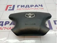Подушка безопасности в рулевое колесо Toyota Corolla (E120) 45130-1A210-E0
