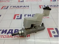 Цилиндр тормозной главный Toyota Corolla (E120) 47201-1A330