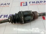 Привод передний правый Toyota Corolla (E120) 43410-12530