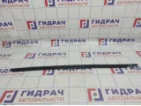 Накладка стекла переднего правого Toyota Corolla (E150) 75710-12780