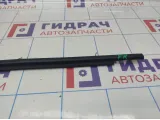 Накладка стекла переднего правого Toyota Corolla (E150) 75710-12780