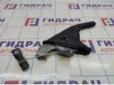 Рычаг стояночного тормоза Toyota Corolla (E150) 46201-12370-B0