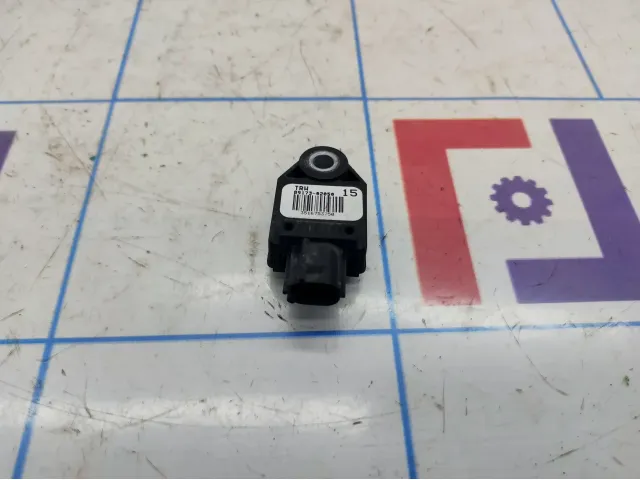 Датчик AIR BAG Toyota Corolla (E150) 89173-02050