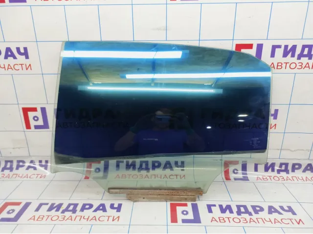 Стекло двери задней левой Toyota Corolla (E150) 68114-12770