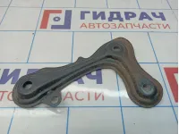 Кронштейн передней балки правый Toyota Corolla (E150) 52257-12010