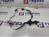 Проводка (коса) двери задней правой Toyota Corolla (E180) 82153-02B60.