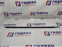 Накладка стекла переднего левого Toyota Corolla (E180) 75720-02320. Царапины.