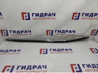 Накладка стекла заднего левого Toyota Corolla (E180) 75740-02300. Царапины.