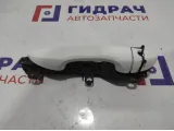 Ручка двери передней наружная левая Toyota Corolla (E180) 69212-02900. Царапины.