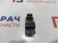 Блок управления стеклоподъемниками Toyota Corolla (E180) 84820-02340.