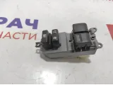 Блок управления стеклоподъемниками Toyota Corolla (E180) 84820-02340.
