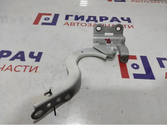 Петля капота правая Toyota Corolla (E180) 53410-02330.