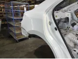 Крыло заднее правое Toyota Corolla (E180) 61601-02390.