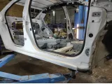 Порог со стойкой правый Toyota Corolla (E180) 61311-02280.