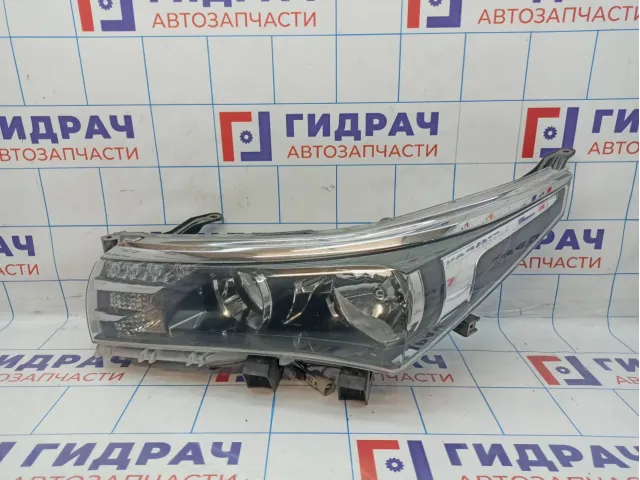 Фара левая Toyota Corolla (E180) 81170-02E70.