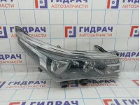 Фара правая Toyota Corolla (E180) 81130-02E70.