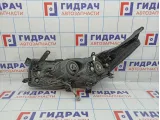 Фара правая Toyota Corolla (E180) 81130-02E70.