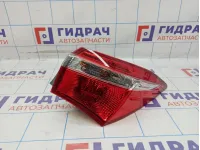 Фонарь задний наружный правый Toyota Corolla (E180) 81551-02760.