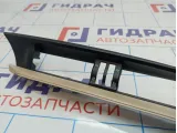 Накладка декоративная Toyota Corolla (E180) 55011-02040-B0. Под дефлекторы в торпедо.