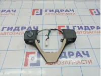 Кнопка многофункциональная Toyota Corolla (E180) 84250-02350-C0. В рулевое колесо.