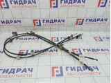 Трос стояночного тормоза Toyota Corolla (E180) . Комплект.