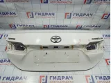 Крышка багажника Toyota Corolla (E180) 64401-02A30. Дефекты.