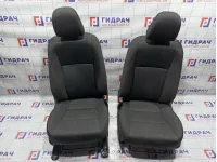 Комплект сидений Toyota Corolla (E180) .