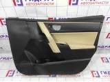 Обшивка двери передней правой Toyota Corolla (E180) 6761002R50. Перетянута в светлый.