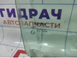 Стекло двери передней правой Toyota Corolla (E180) 6810102430.