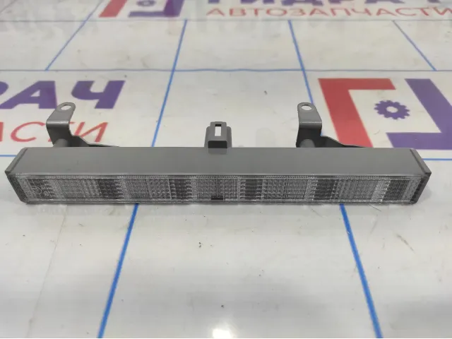 Фонарь задний (стоп сигнал) Toyota Corolla (E180) 8157005100.