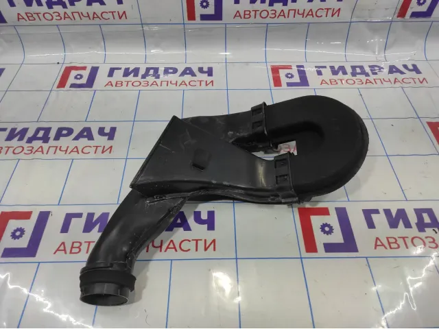 Патрубок воздушного фильтра Toyota Corolla (E180) 177510Y120.