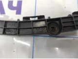 Направляющая заднего бампера правая Toyota Corolla (E180) 5257502120.