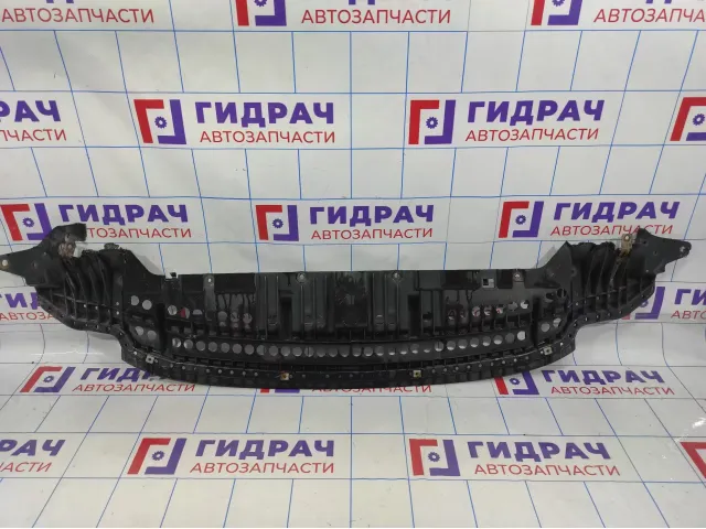 Пыльник двигателя центральный Toyota Corolla (E180) 5261802070. Дефекты.